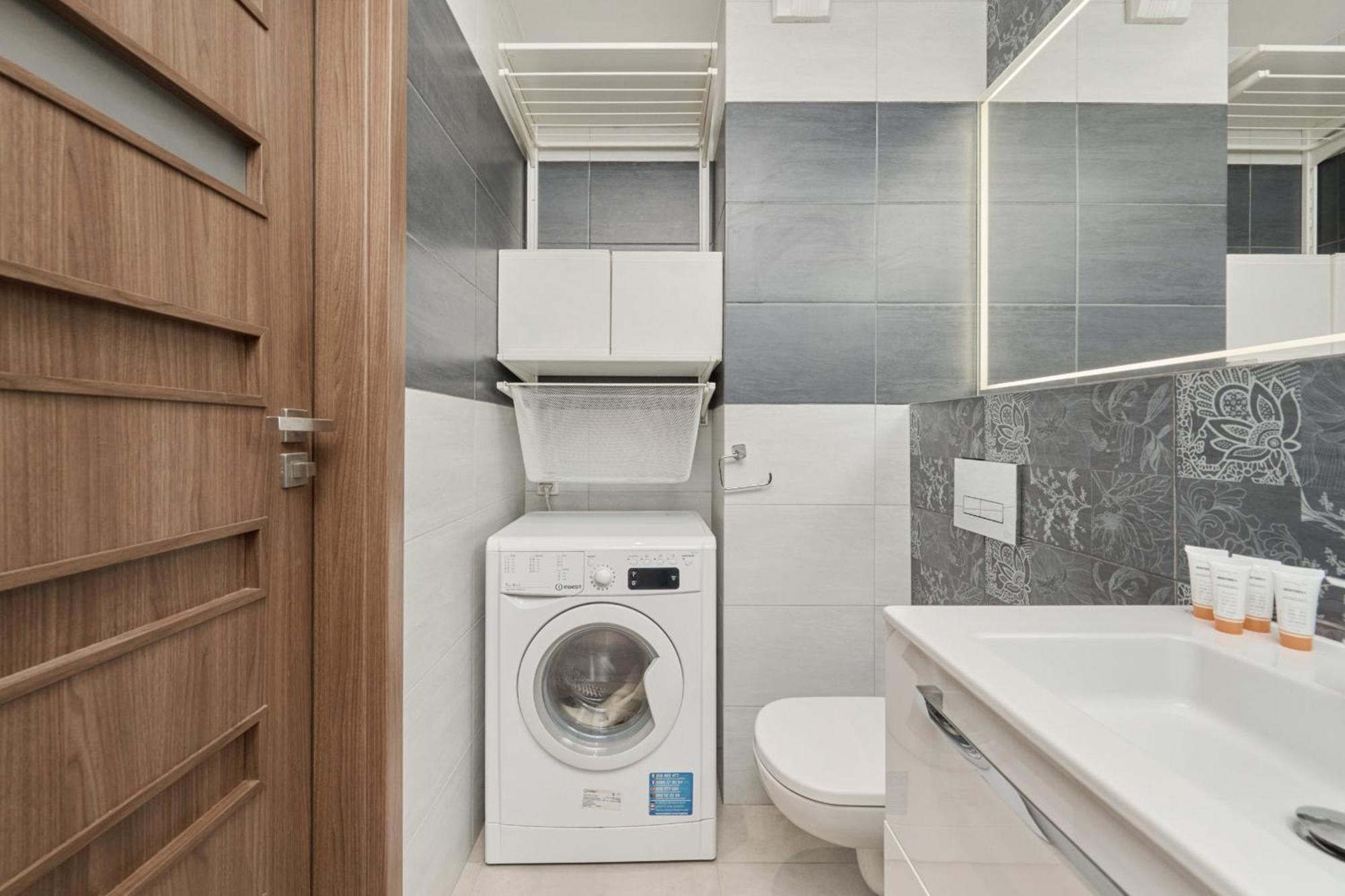 Drzewieckiego With Parking By Renters Apartament